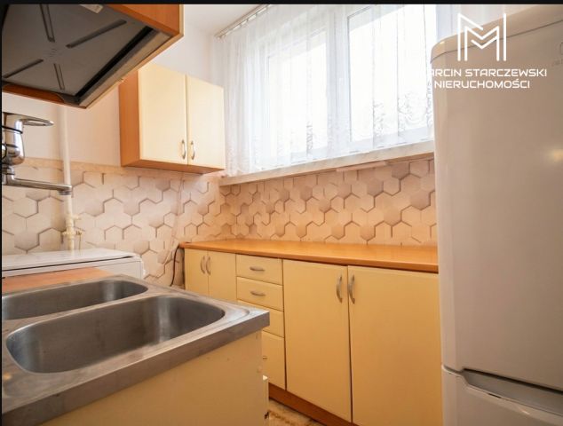 Mieszkanie 2-pokojowe Łódź Dąbrowa, ul. Michała Bałuckiego. Zdjęcie 2