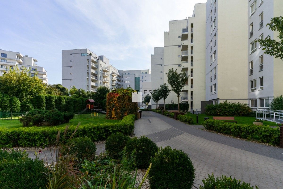 Mieszkanie 4-pokojowe Warszawa Ochota, ul. Włodarzewska. Zdjęcie 1