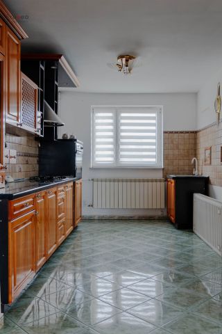 dom wolnostojący, 3 pokoje Stare Miasto. Zdjęcie 4