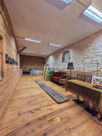 dom wolnostojący, 8 pokoi Chromiec. Zdjęcie 8