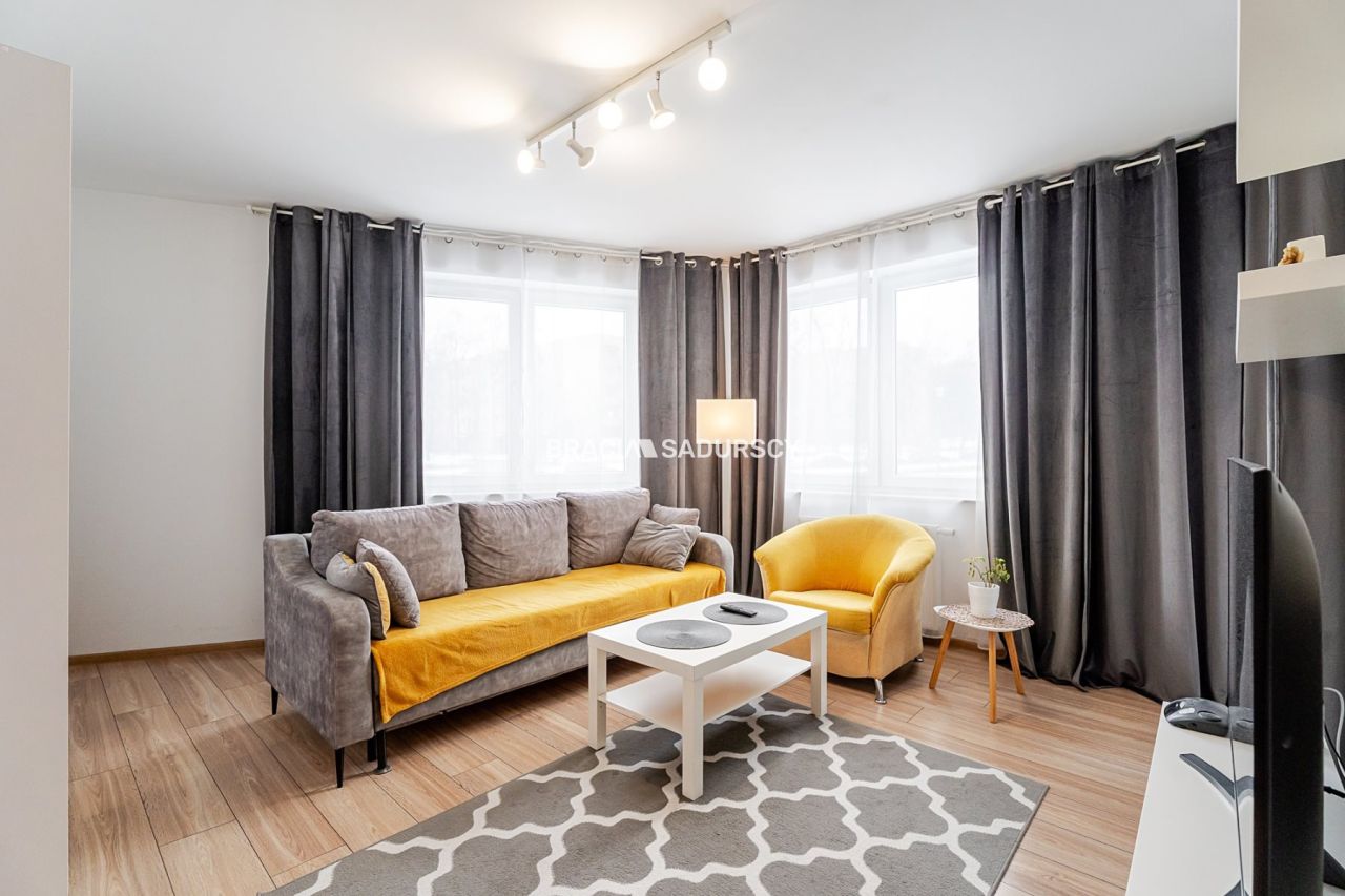 Mieszkanie 2-pokojowe Kraków, ul. Republiki Korczakowskiej. Zdjęcie 3