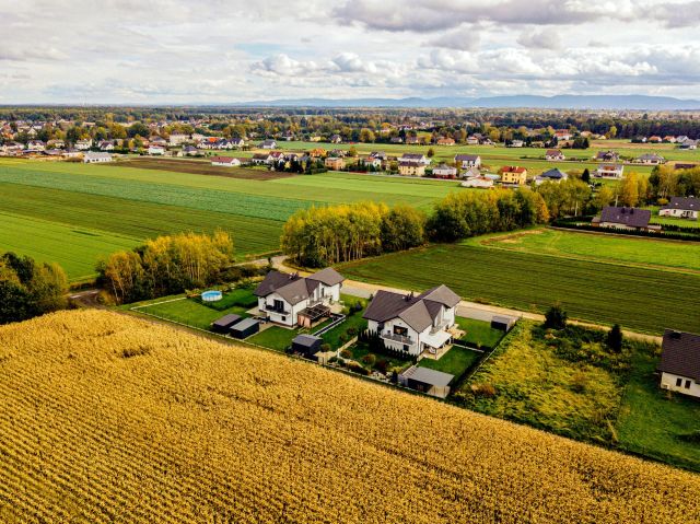 bliźniak, 3 pokoje Tychy. Zdjęcie 1