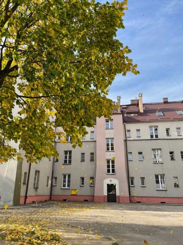 Mieszkanie 3-pokojowe Sosnowiec Pogoń. Zdjęcie 1