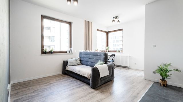 Mieszkanie 2-pokojowe Kraków Mistrzejowice, os. Bohaterów Września. Zdjęcie 6