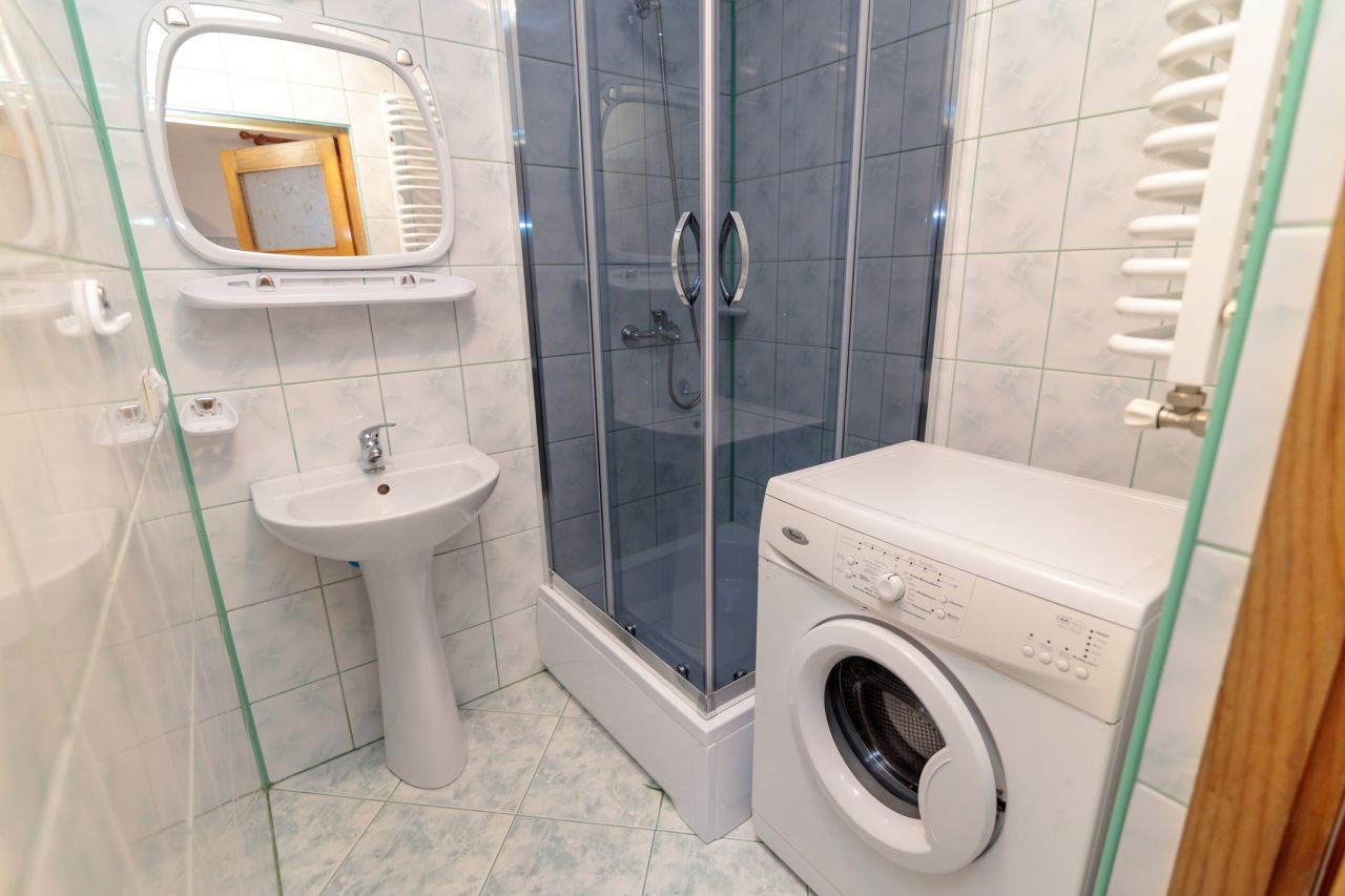 dom wolnostojący, 10 pokoi Polanica-Zdrój Sokołówka, ul. Bolesława Prusa. Zdjęcie 22