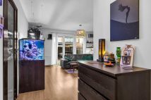 Mieszkanie 4-pokojowe Marki. Zdjęcie 2