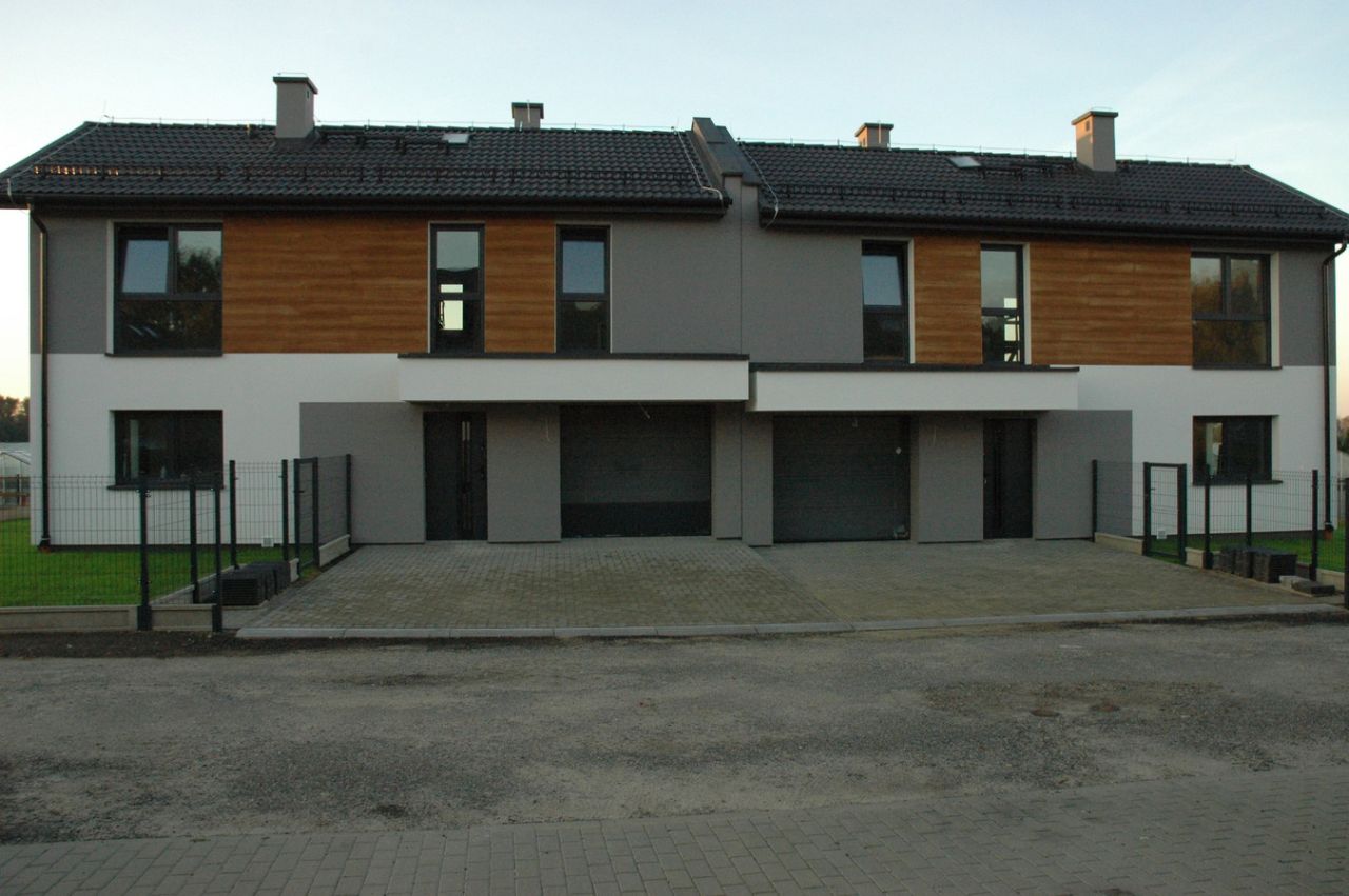 bliźniak, 5 pokoi Gronowo Górne, ul. Agatowa. Zdjęcie 6