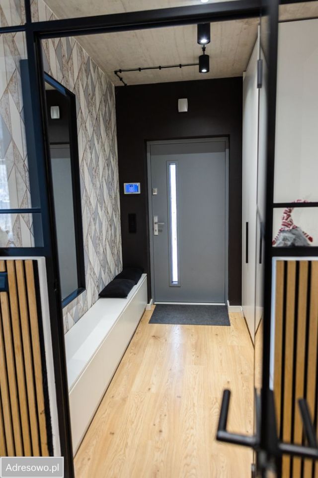 dom wolnostojący, 5 pokoi Jelenia Góra Czarne. Zdjęcie 8