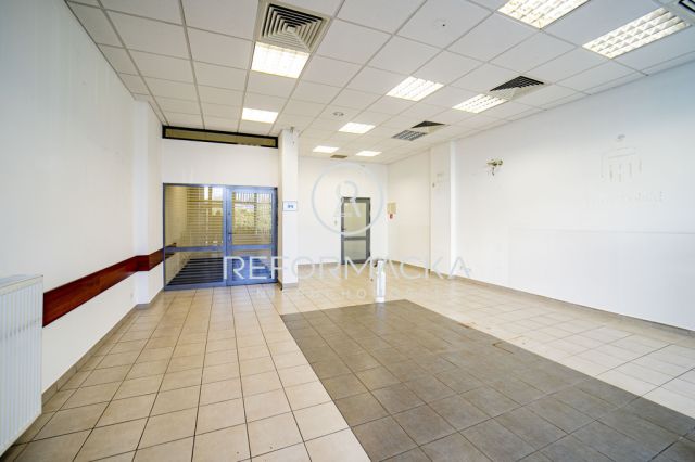 Lokal Rzeszów Baranówka, ul. Obrońców Poczty Gdańskiej. Zdjęcie 5