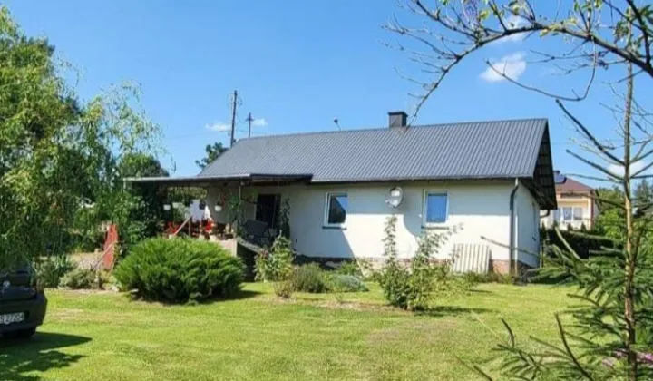 dom wolnostojący, 2 pokoje Brzeziny