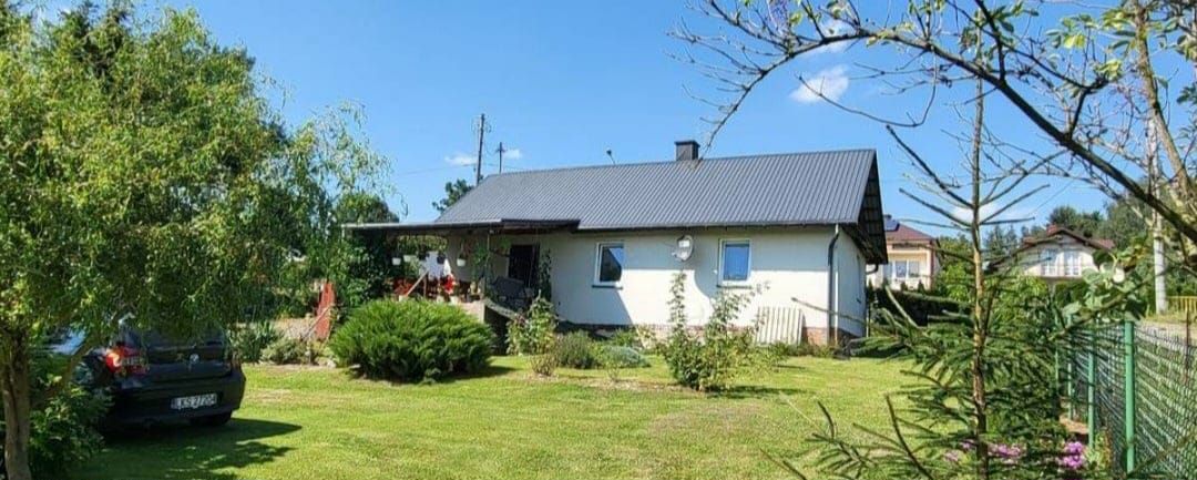 dom wolnostojący, 2 pokoje Brzeziny