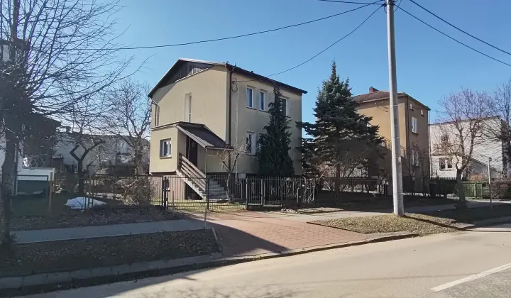 dom wolnostojący, 5 pokoi Supraśl, Dolna