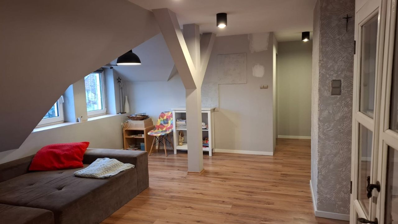 gospodarstwo, 5 pokoi Łęka Mroczeńska. Zdjęcie 8