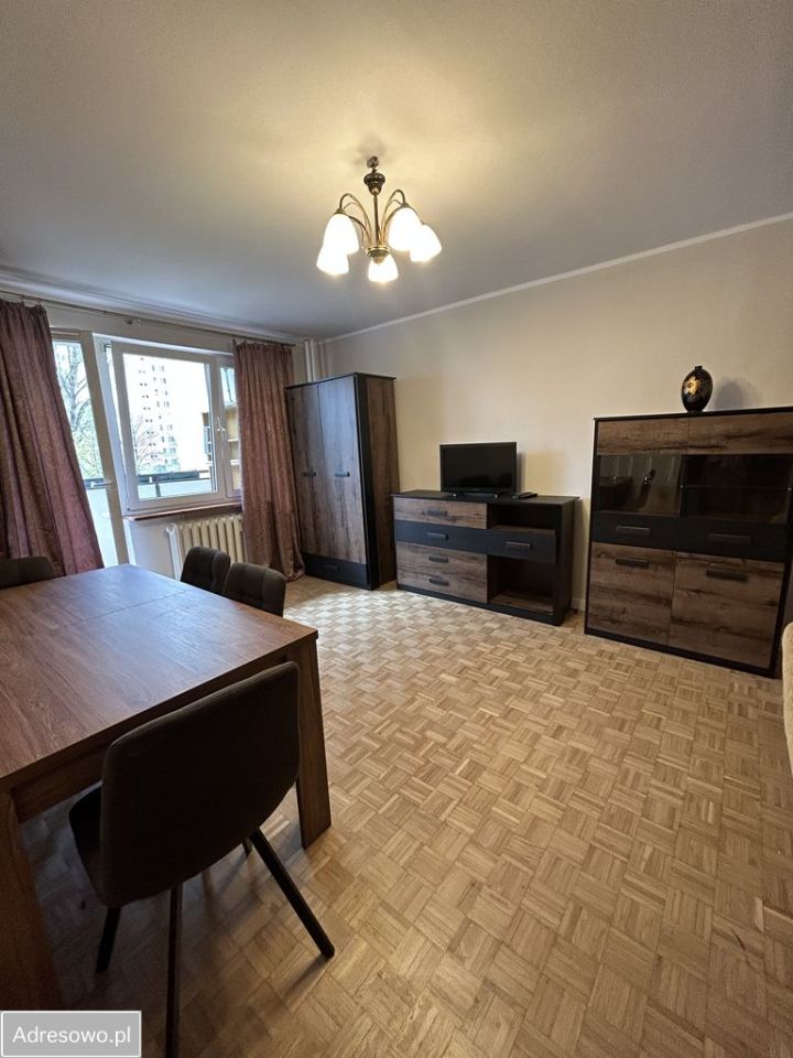 Mieszkanie 3-pokojowe Warszawa Praga-Południe. Zdjęcie 1