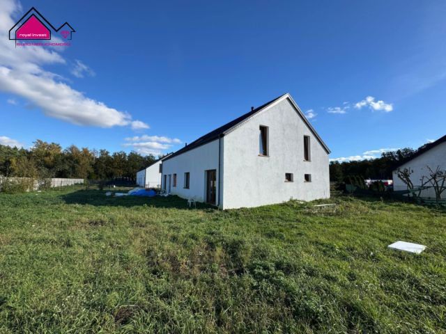 bliźniak, 5 pokoi Rumin. Zdjęcie 4