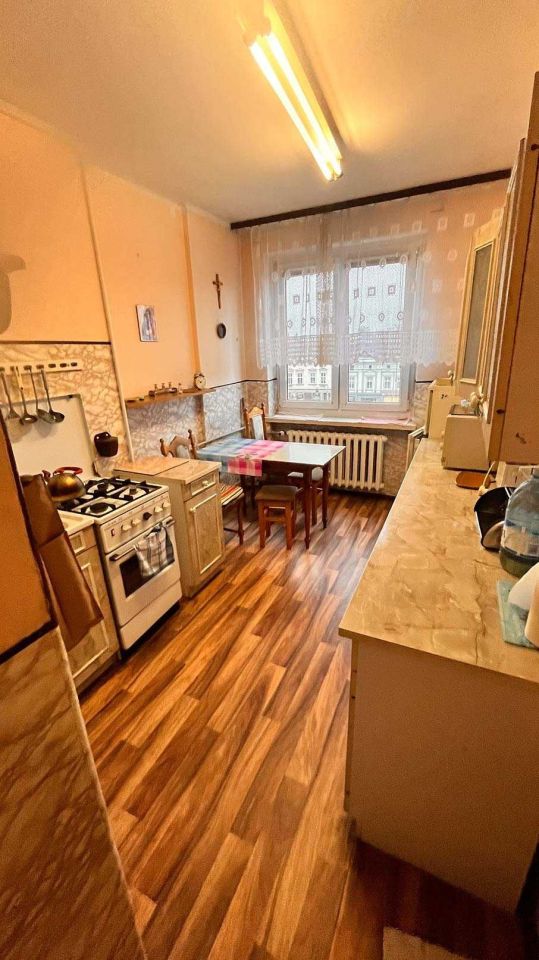 Mieszkanie 3-pokojowe Wołczyn, rynek Rynek. Zdjęcie 6