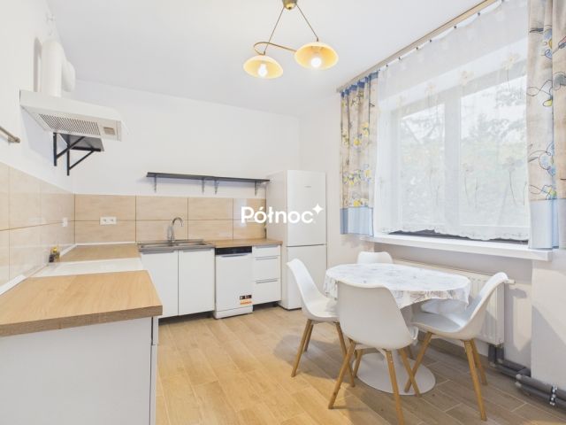 dom wolnostojący, 8 pokoi Zakręt. Zdjęcie 6