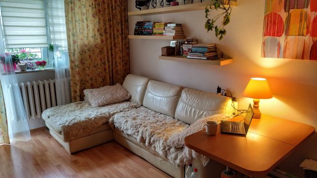 Mieszkanie 3-pokojowe Warszawa Ursus, ul. Rakietników. Zdjęcie 1