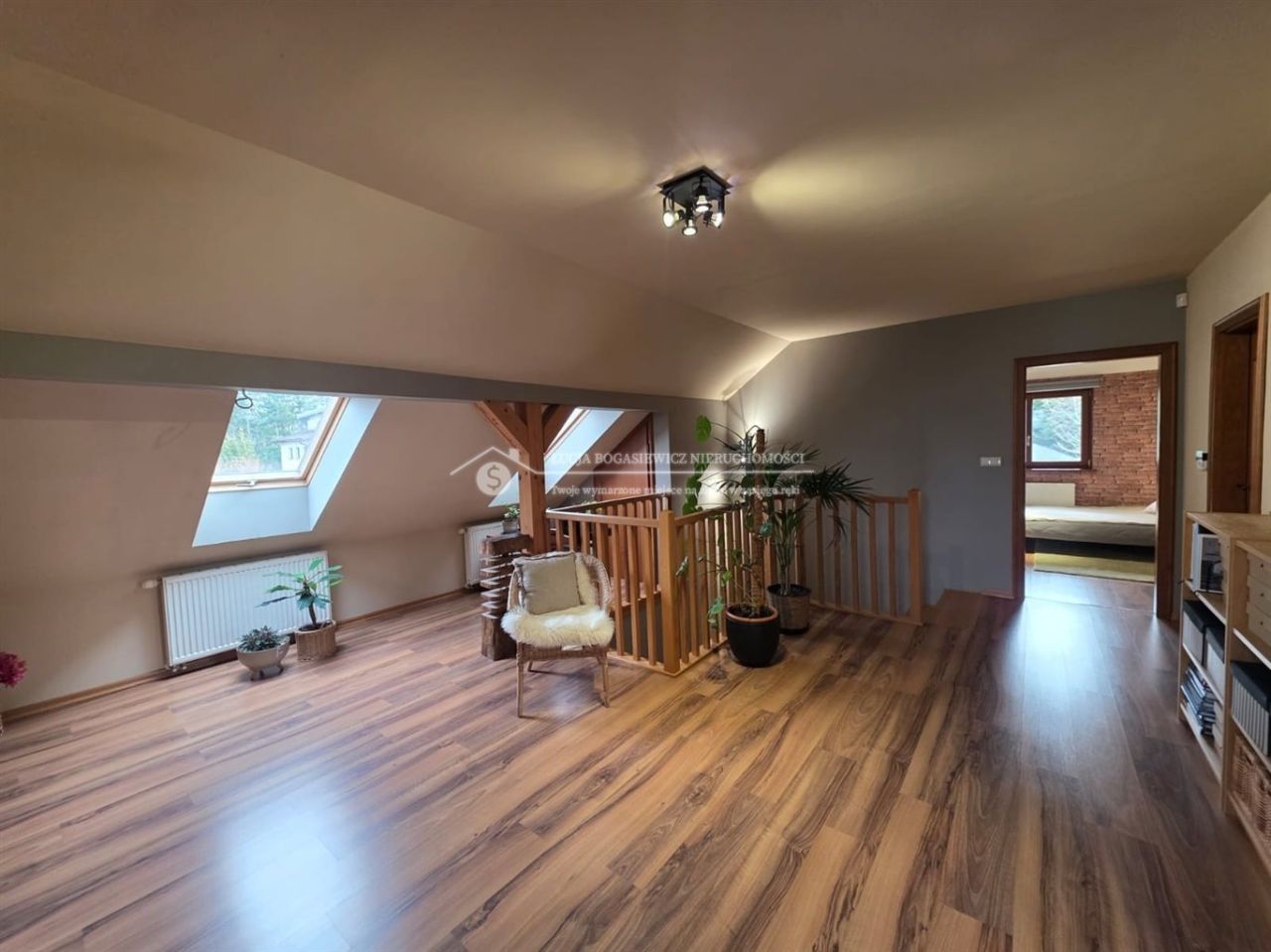 dom wolnostojący, 5 pokoi Jaworze. Zdjęcie 33