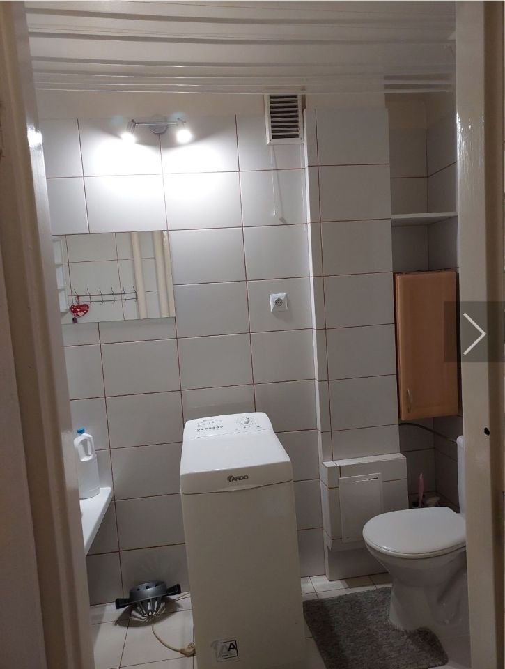 Mieszkanie 1-pokojowe Ostrowiec Świętokrzyski, Oś. SŁONECZNE. Zdjęcie 3