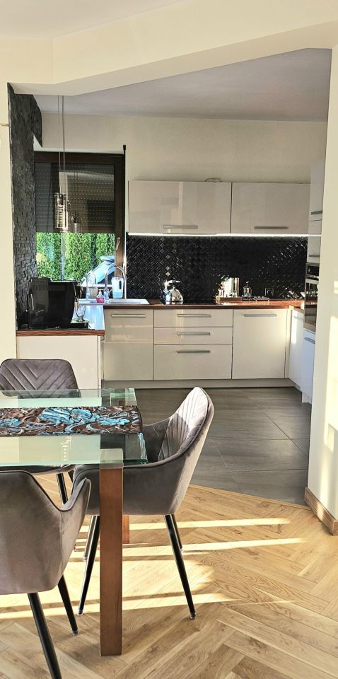 dom wolnostojący, 4 pokoje Ślesin. Zdjęcie 7