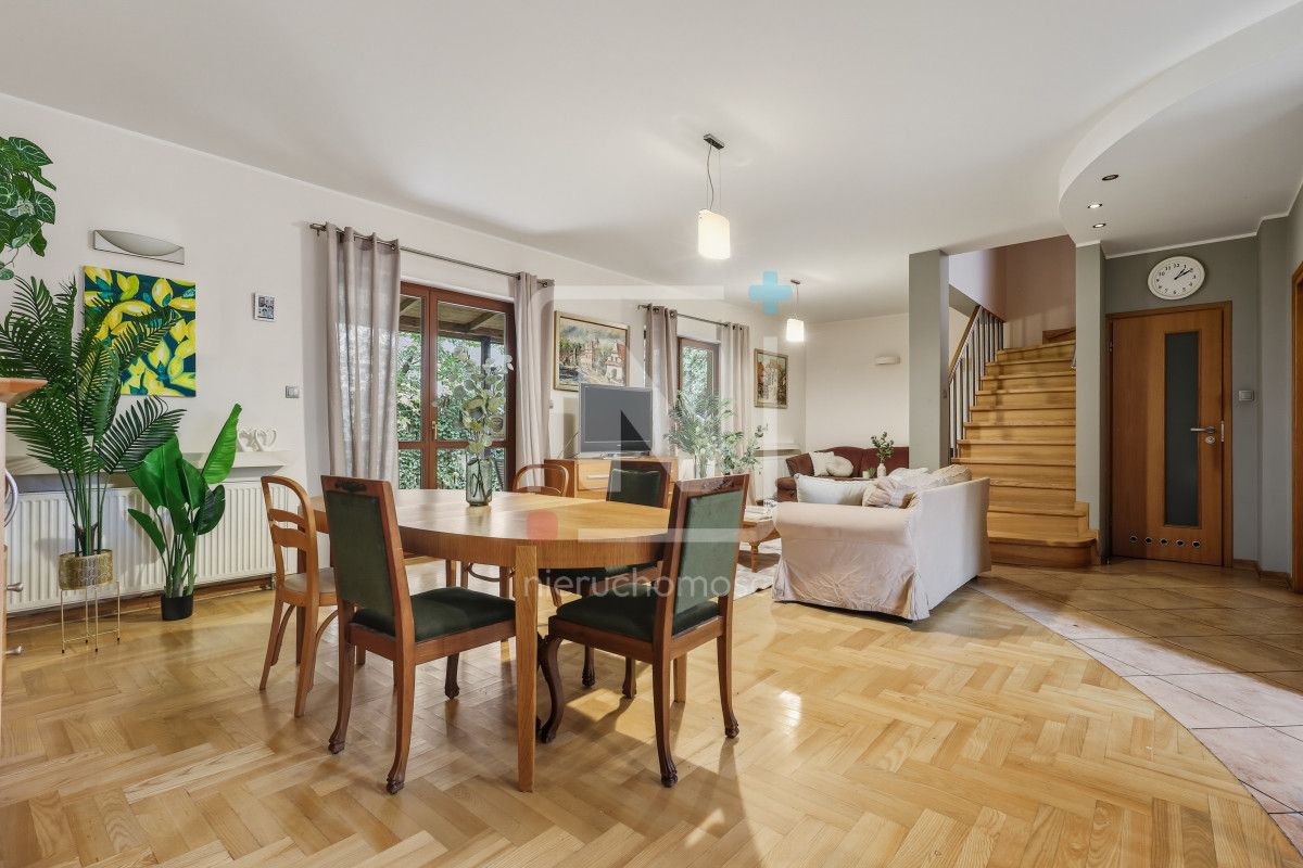 dom szeregowy, 4 pokoje Warszawa Wesoła, ul. Mazowiecka. Zdjęcie 1