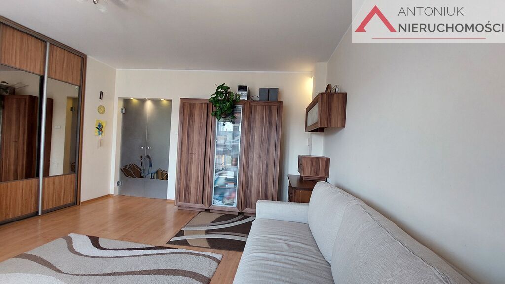 Mieszkanie 3-pokojowe Legionowo Centrum. Zdjęcie 3