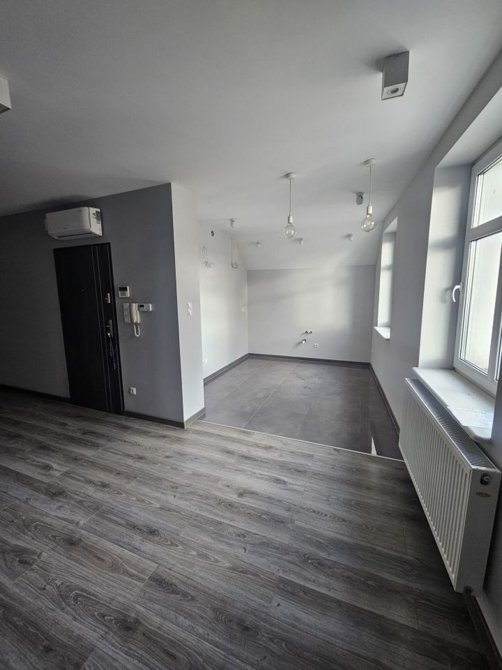 Mieszkanie 3-pokojowe Pleszew. Zdjęcie 5