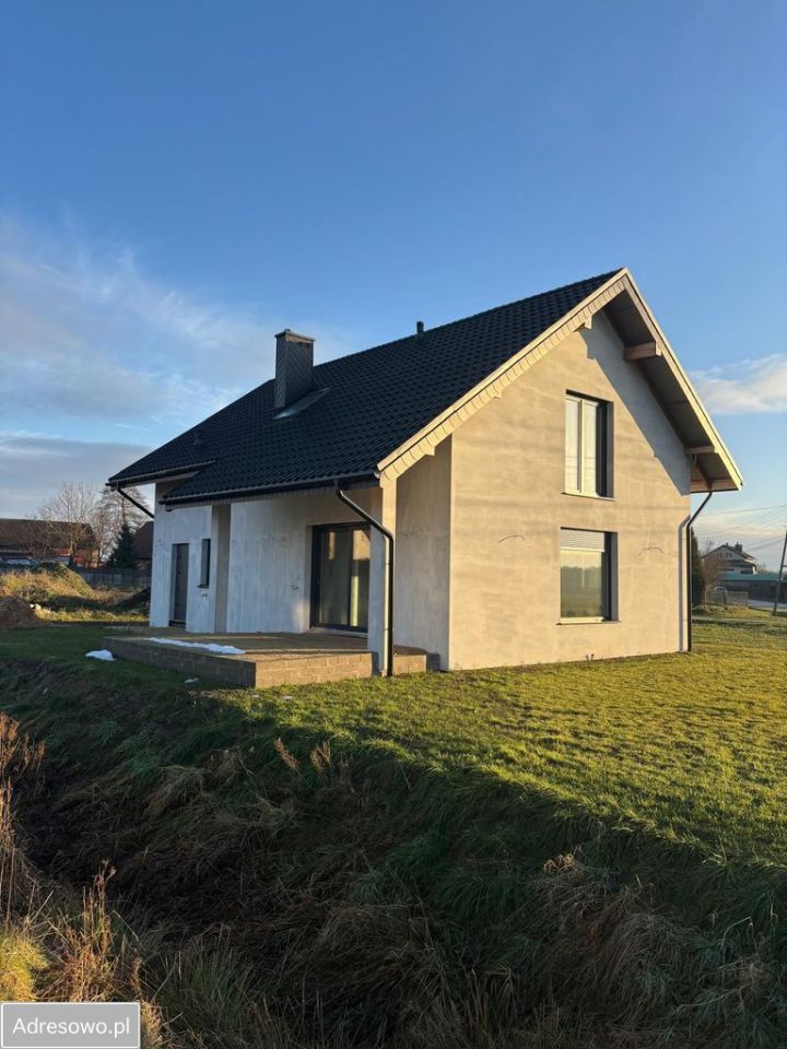 dom wolnostojący, 8 pokoi Ługi-Radły, ul. Szkolna. Zdjęcie 19