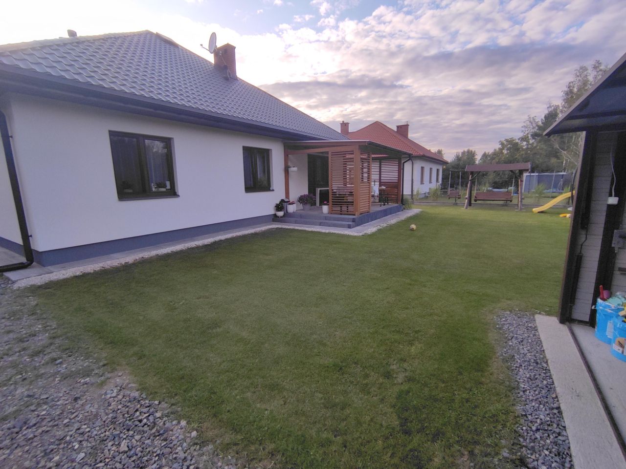dom wolnostojący, 4 pokoje Chinów Nowy Chinów. Zdjęcie 4