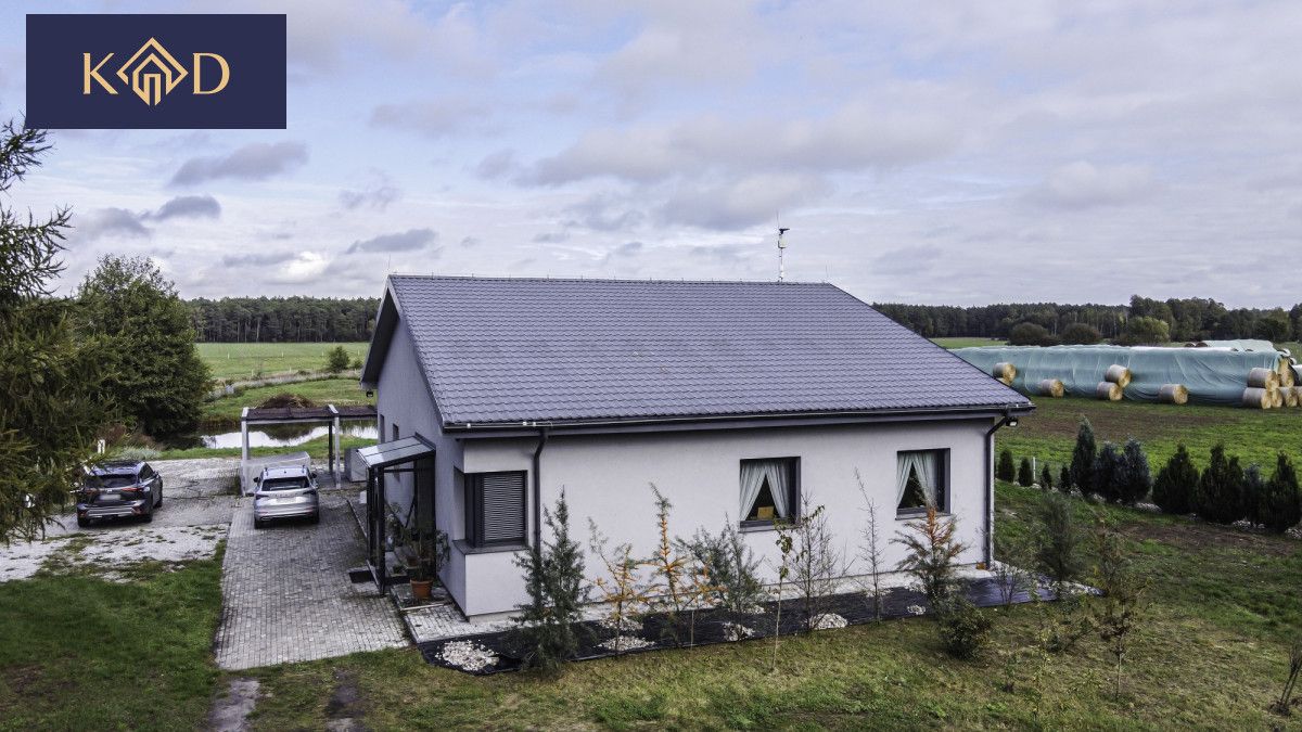 dom wolnostojący, 4 pokoje Wierzchy. Zdjęcie 2