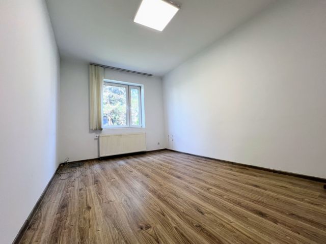 Lokal Rzeszów, al. Batalionów Chłopskich. Zdjęcie 4