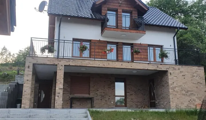 dom wolnostojący, 10 pokoi Targoszów