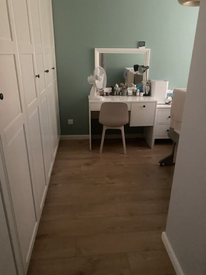 Mieszkanie 4-pokojowe Ostrowiec Świętokrzyski. Zdjęcie 4