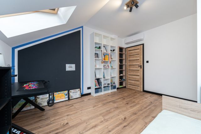 Mieszkanie 6-pokojowe Marki, Akacjowa 19. Zdjęcie 15