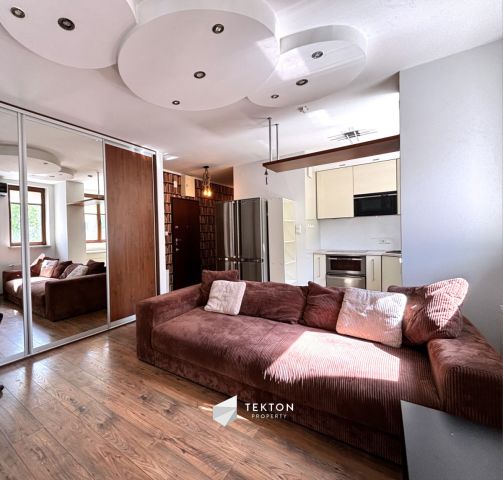 Mieszkanie 3-pokojowe Warszawa Śródmieście, ul. Inflancka. Zdjęcie 1