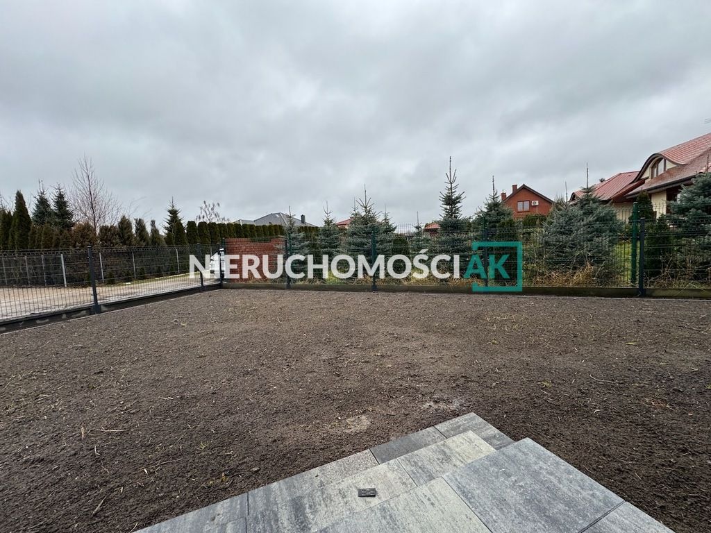 bliźniak, 4 pokoje Konin. Zdjęcie 14