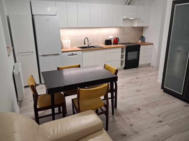 Mieszkanie 3-pokojowe Rzeszów, ul. Bałtycka. Zdjęcie 1