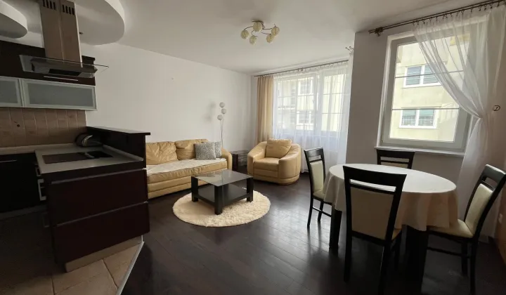 Mieszkanie 3-pokojowe Piaseczno, ul. 1 Maja