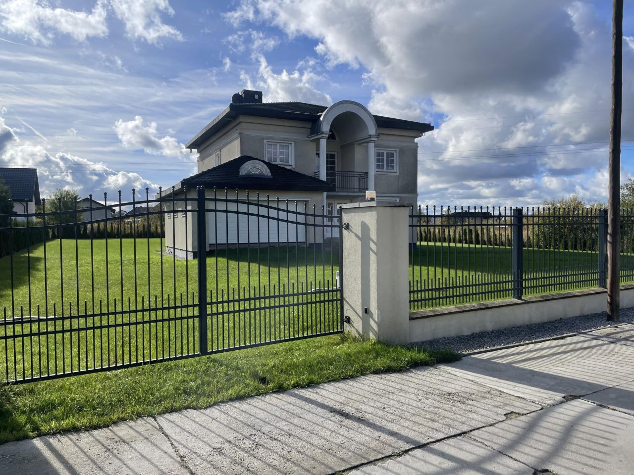 dom wolnostojący, 5 pokoi Szczecin Bezrzecze, ul. Czereśniowa. Zdjęcie 3