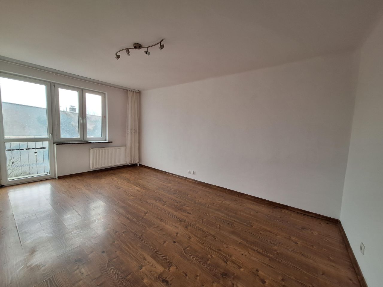 Mieszkanie 2-pokojowe Nowy Sącz Barskie, ul. Broniewskiego. Zdjęcie 2