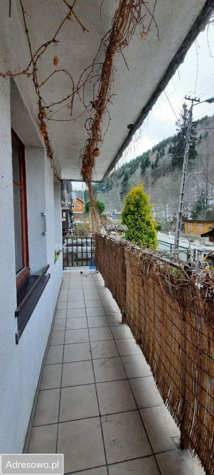 Mieszkanie 4-pokojowe Międzygórze. Zdjęcie 5