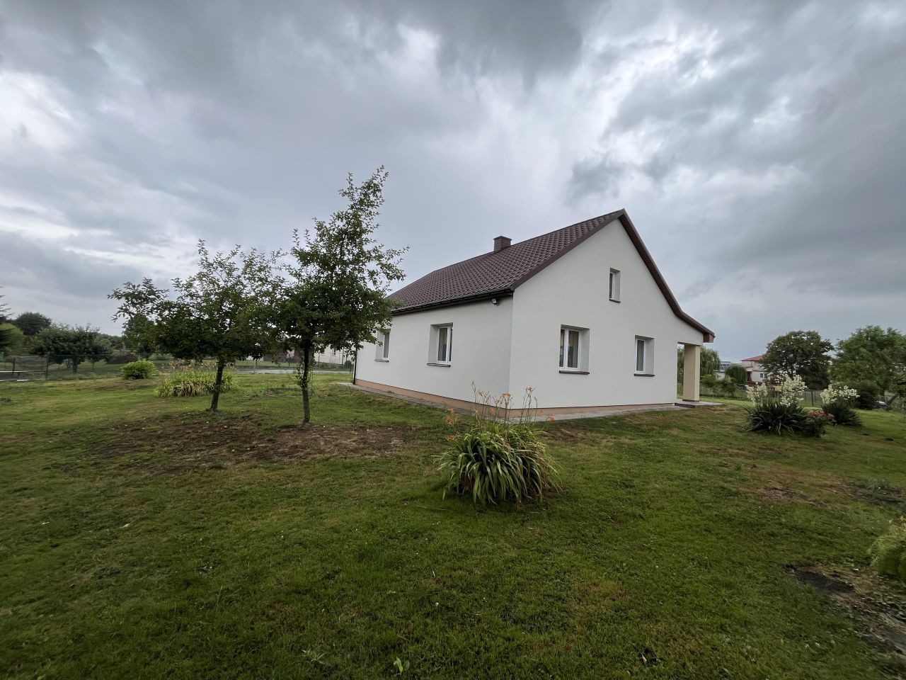 dom wolnostojący, 3 pokoje Koniaczów. Zdjęcie 3