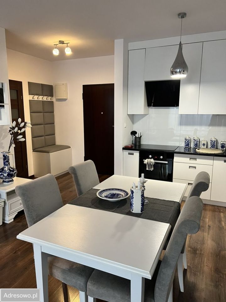 Mieszkanie 2-pokojowe Warszawa Wilanów. Zdjęcie 3