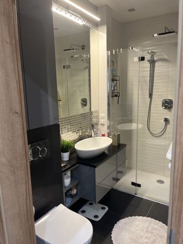 dom wolnostojący, 5 pokoi Błonie. Zdjęcie 5