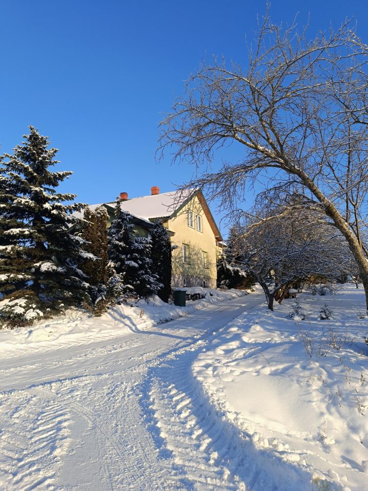 dom wolnostojący, 10 pokoi Olszanka. Zdjęcie 3