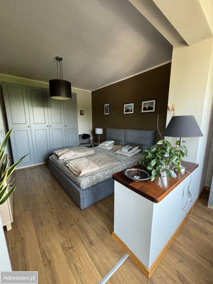 Mieszkanie 5-pokojowe Legnica. Zdjęcie 6