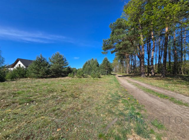 Działka budowlana Stronno. Zdjęcie 4