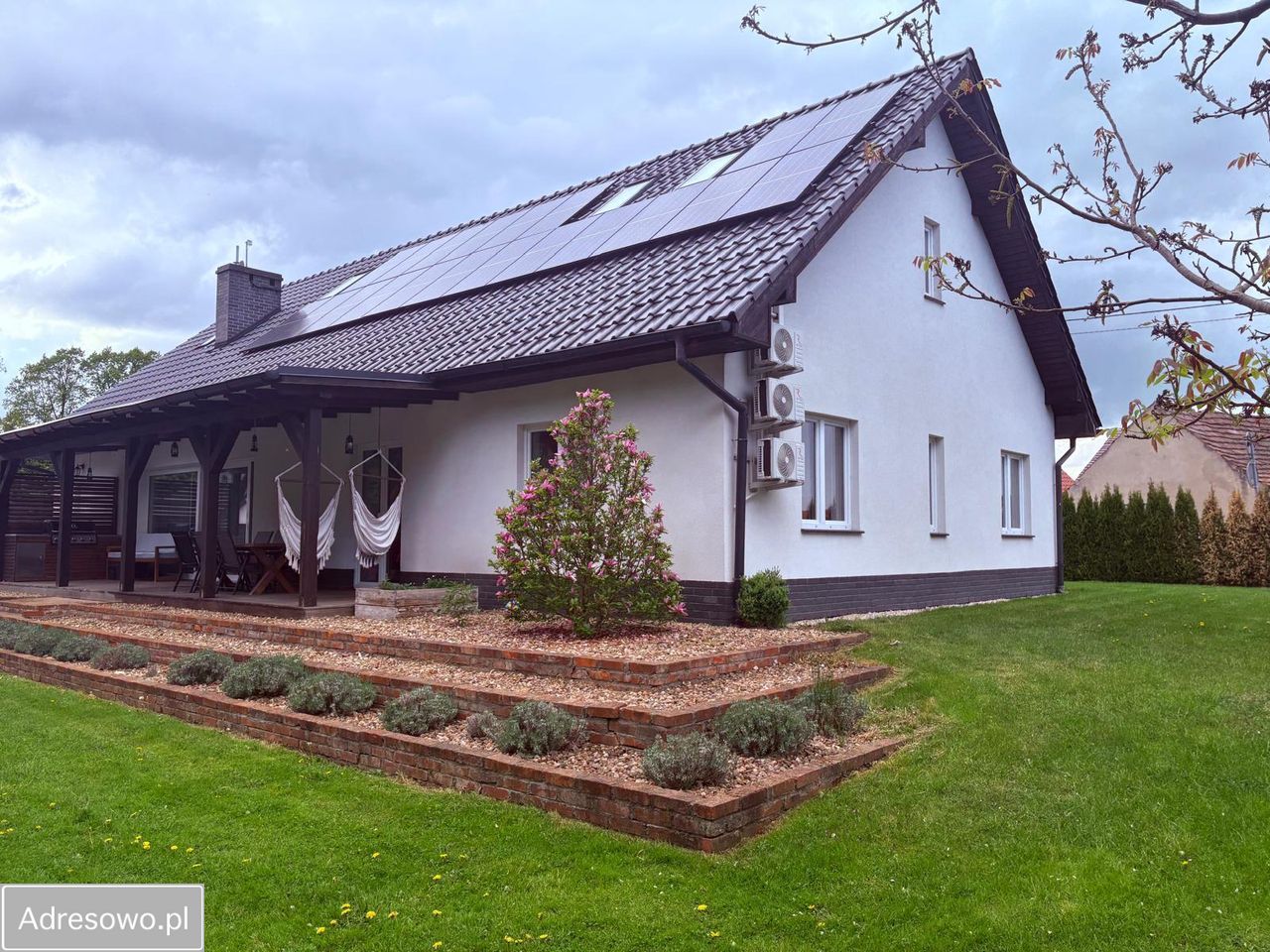 dom wolnostojący, 5 pokoi Radwanice, ul. Parkowa. Zdjęcie 4