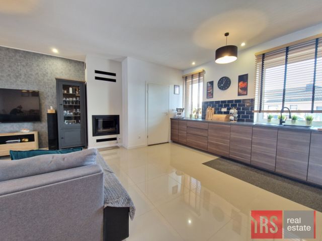 dom wolnostojący, 4 pokoje Dosin, ul. Rumiankowa. Zdjęcie 8